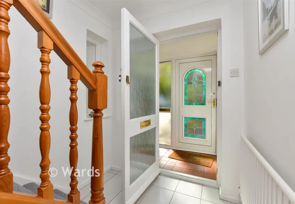 Entrance Hall - Maidstone Road, Wigmore, Gillingham, Kent - Wards of Kent
