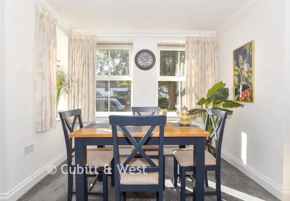 Internal Lifestyle Photograph - Sea Lane, East Preston, West Sussex - Wards of Kent