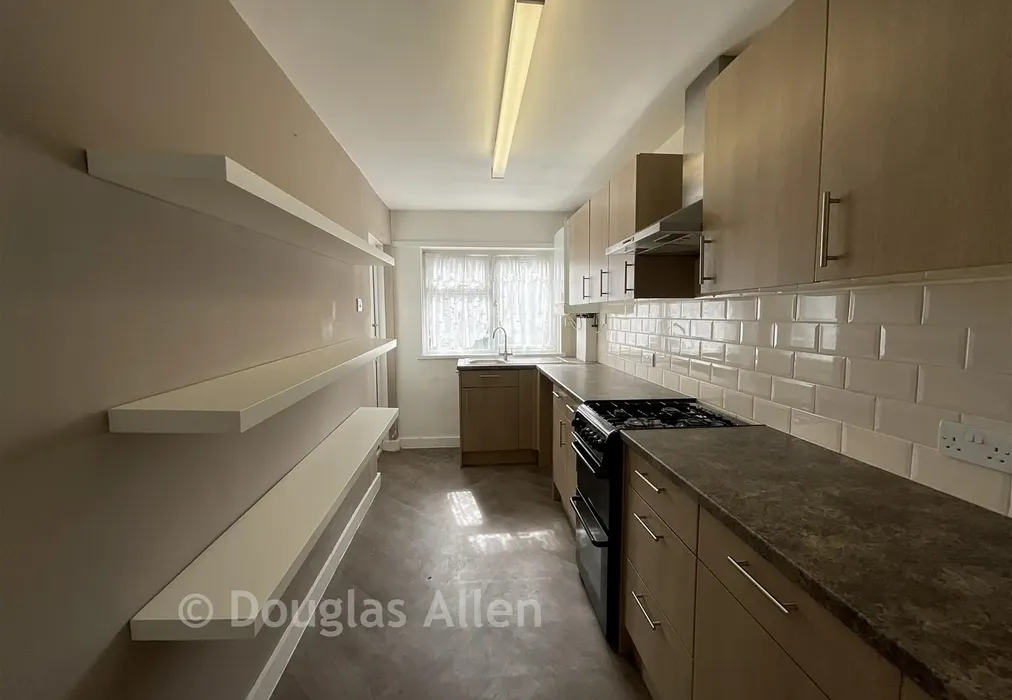 Kitchen - Oval Road North, Dagenham, Essex - Wards of Kent