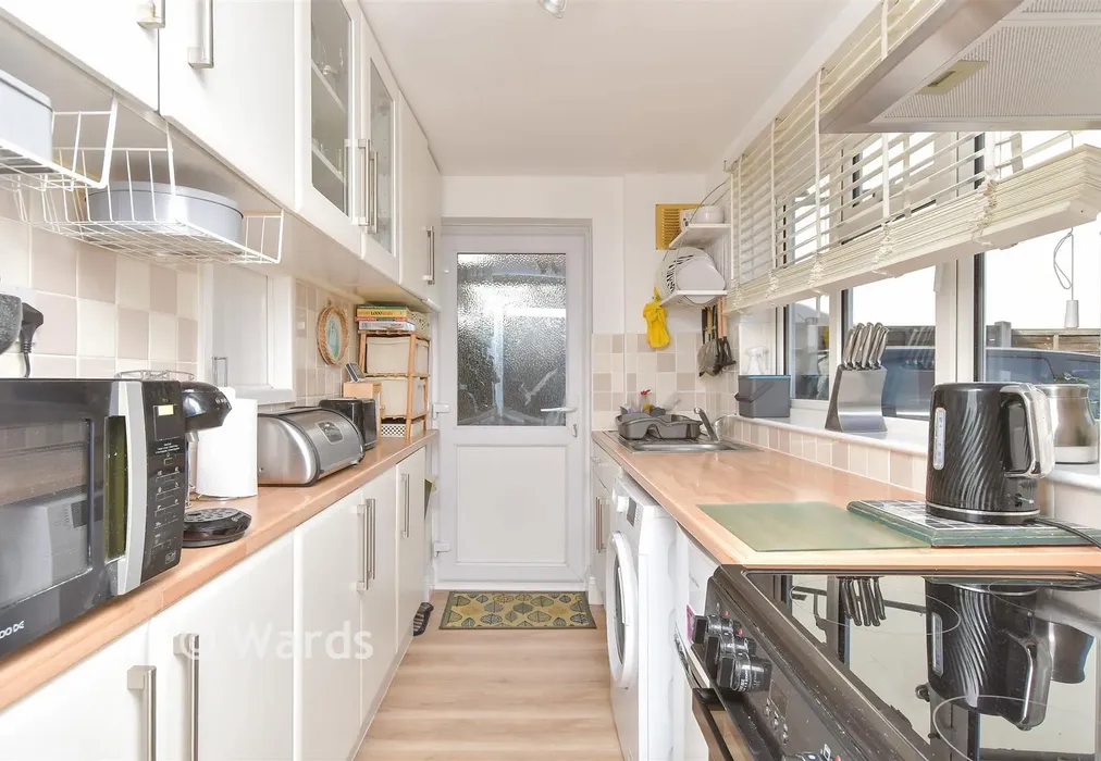 Kitchen - Wickham Street, Welling, Kent - Wards of Kent