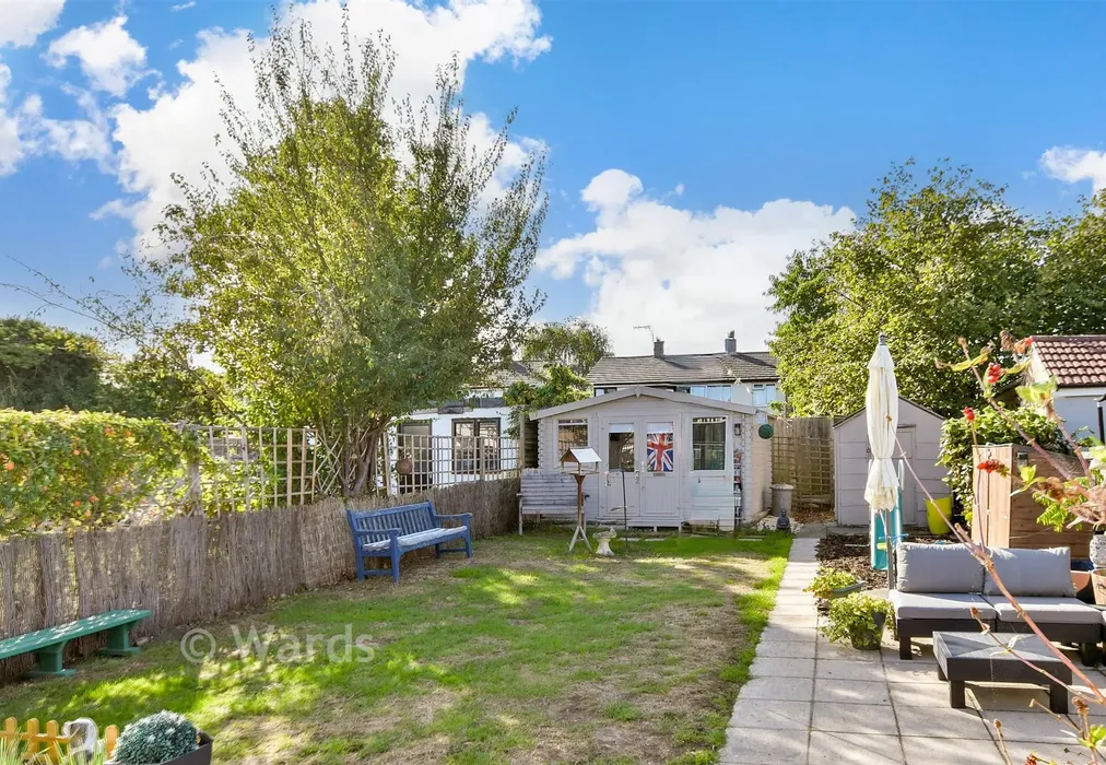 Patio / Decking - Wickham Street, Welling, Kent - Wards of Kent
