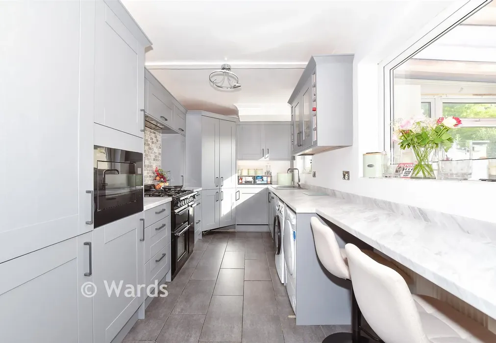 Kitchen - Loose Road, Loose, Maidstone, Kent - Wards of Kent