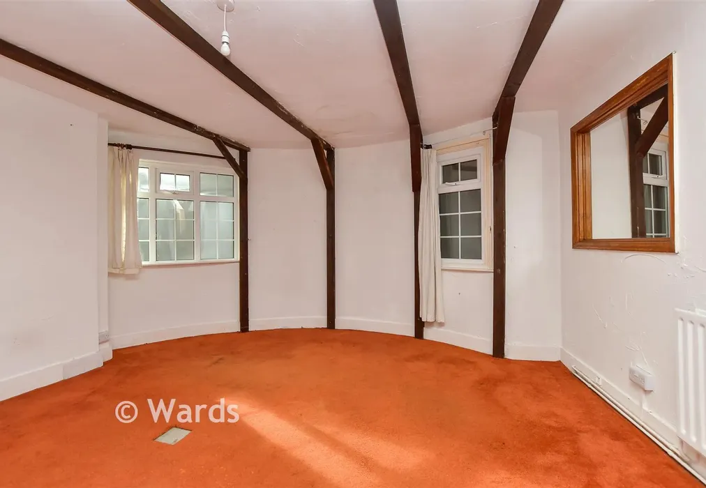 Bedroom 2 - Breach Lane, Lower Halstow, Sittingbourne, Kent - Wards of Kent