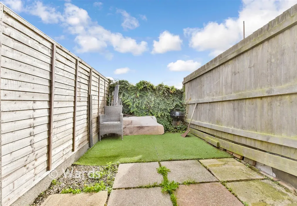 Rear Courtyard - Breach Lane, Lower Halstow, Sittingbourne, Kent - Wards of Kent