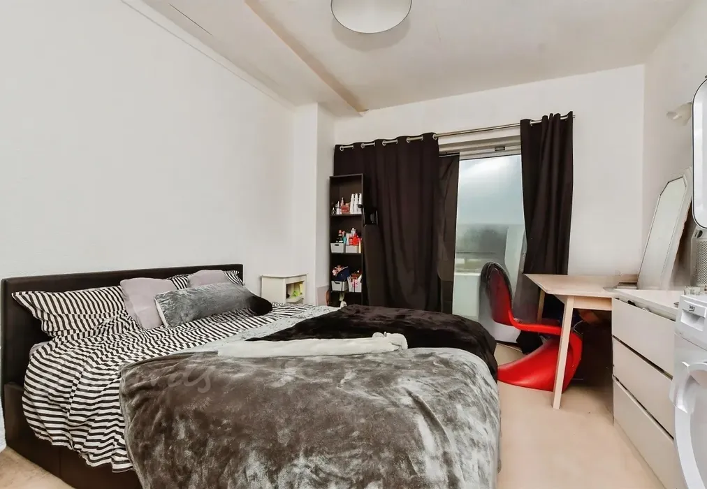 North 12 bed 1 use - Northumberland Avenue Margate CT9 - Wards of Kent
