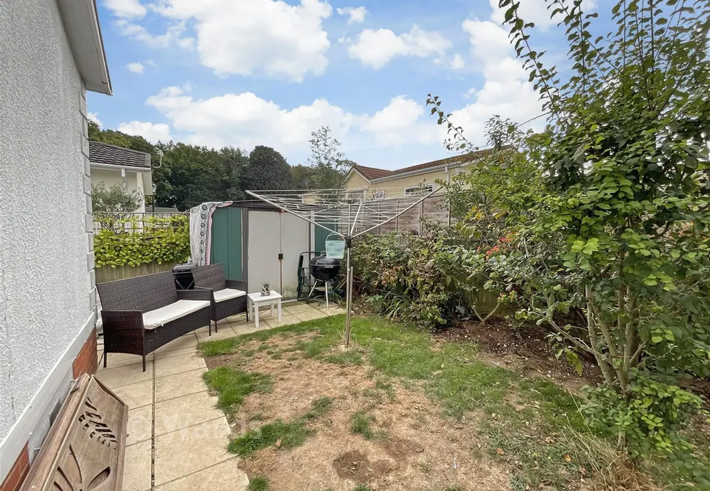 Rear Garden - Dover Road, Barham, Canterbury, Kent - Wards of Kent