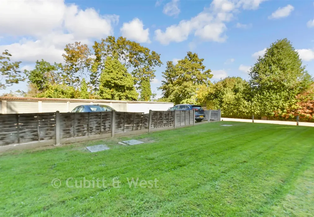 Communal Gardens - Ross Road, Wallington, Surrey - Wards of Kent
