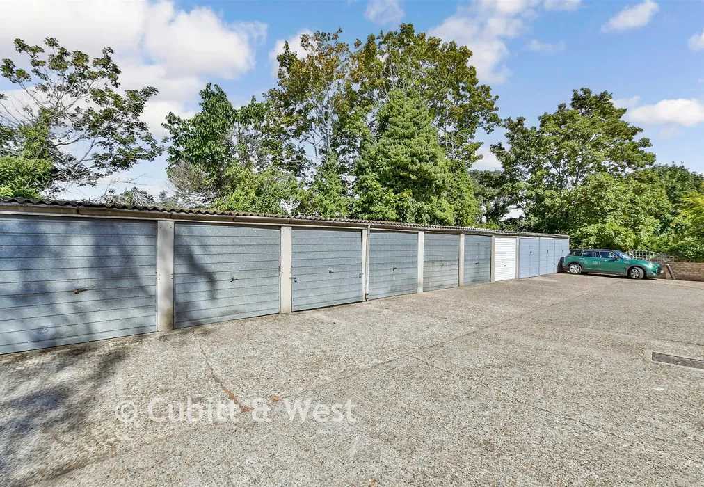Garage - Ross Road, Wallington, Surrey - Wards of Kent
