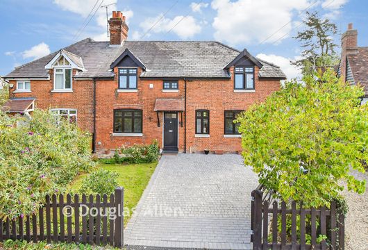 Duck Lane, Thornwood, Epping, Essex - Wards of Kent