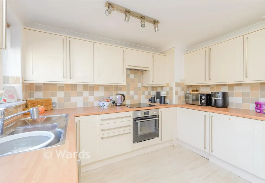 Kitchen/Diner - The Coppice, Vigo, Kent - Wards of Kent