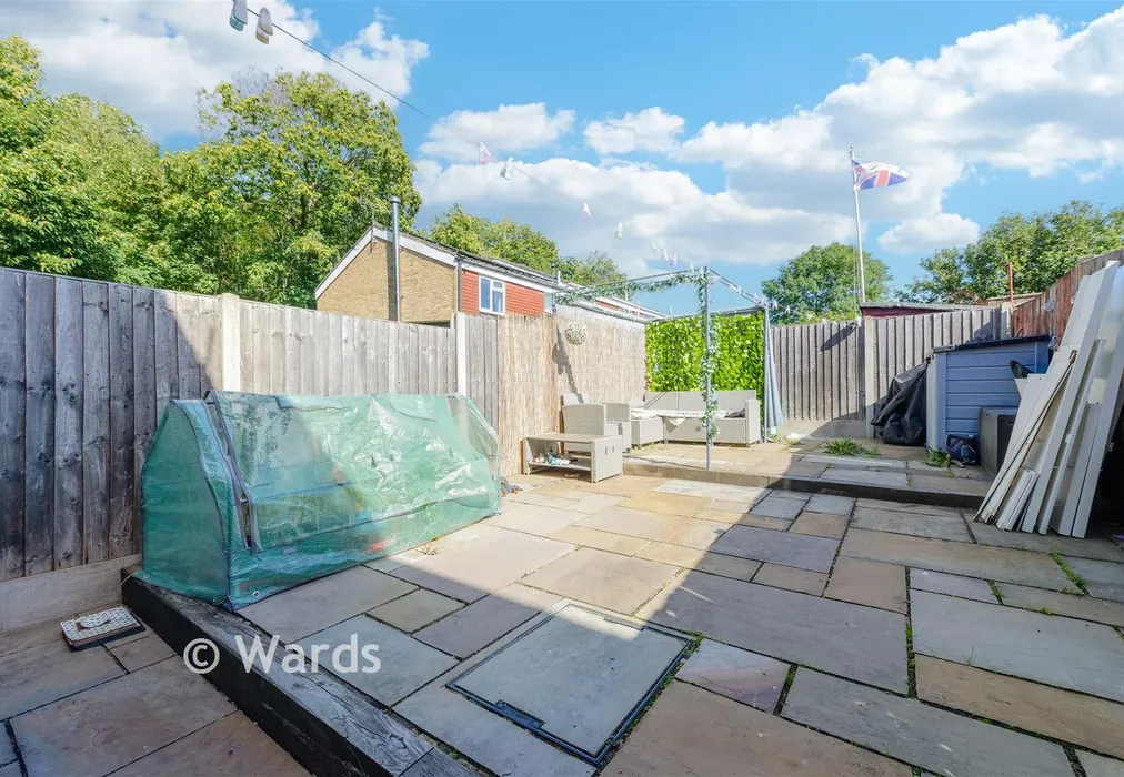 Rear Garden - The Coppice, Vigo, Kent - Wards of Kent