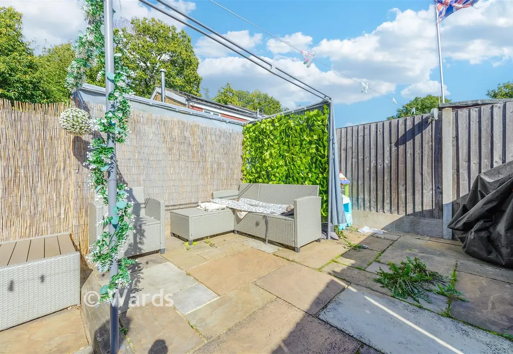Rear Garden - The Coppice, Vigo, Kent - Wards of Kent