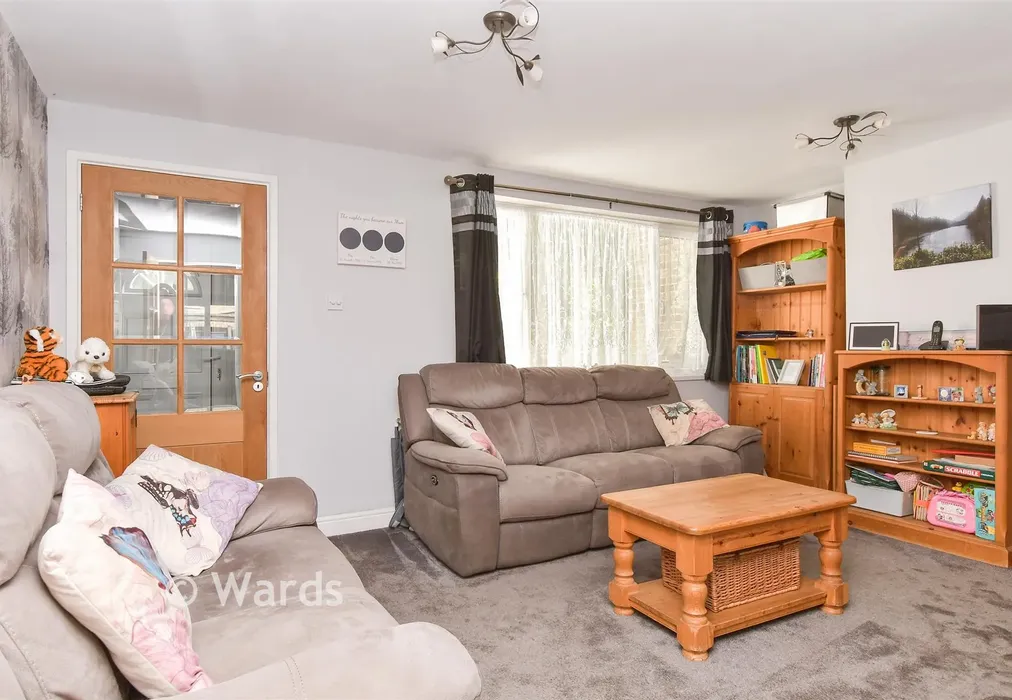 Lounge - Meresborough Road, Rainham, Kent - Wards of Kent