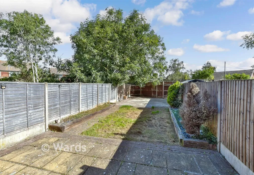 Rear Garden - Sanders Court, Minster-On-Sea, Kent - Wards of Kent