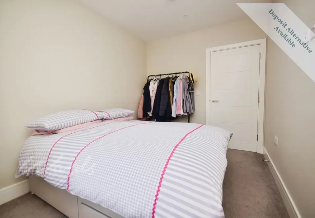 Bedroom - New Dover Road Canterbury CT1 - Wards of Kent