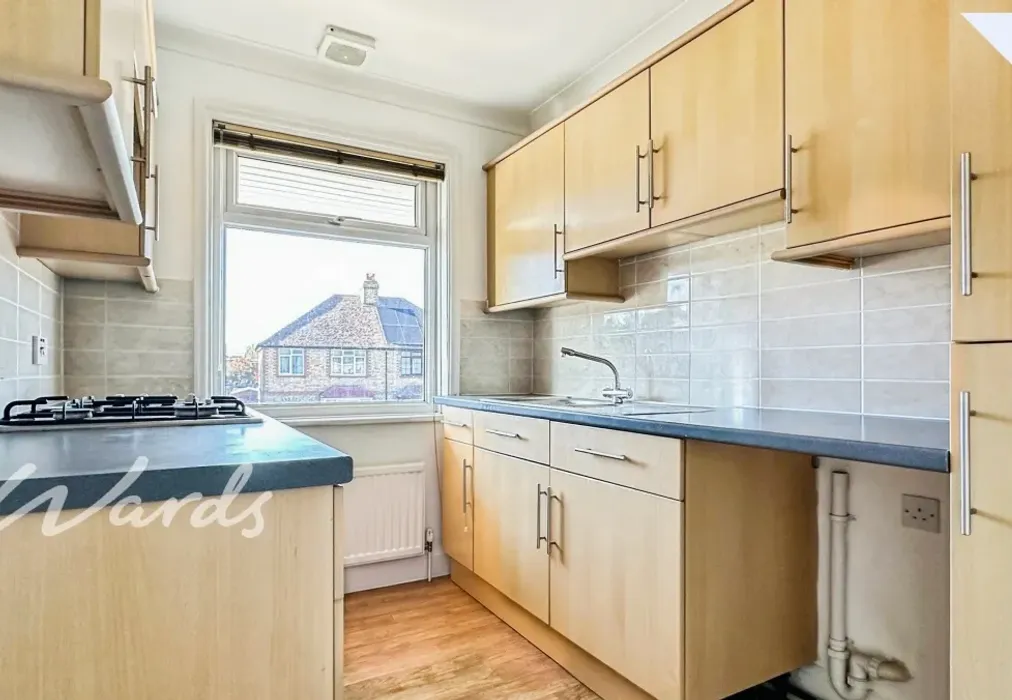 Kitchen - New Hythe Lane Larkfield ME20 - Wards of Kent