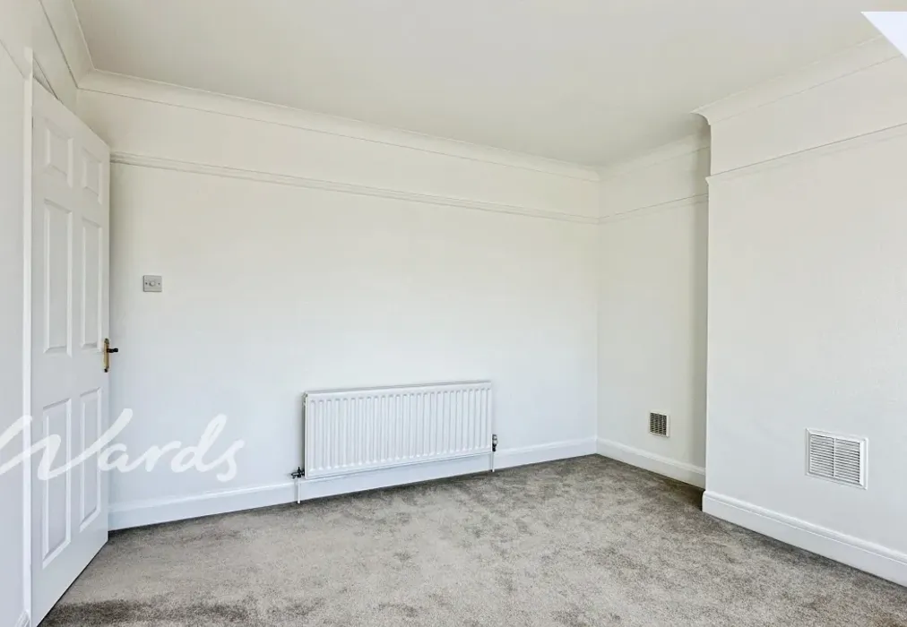 Bedroom - New Hythe Lane Larkfield ME20 - Wards of Kent