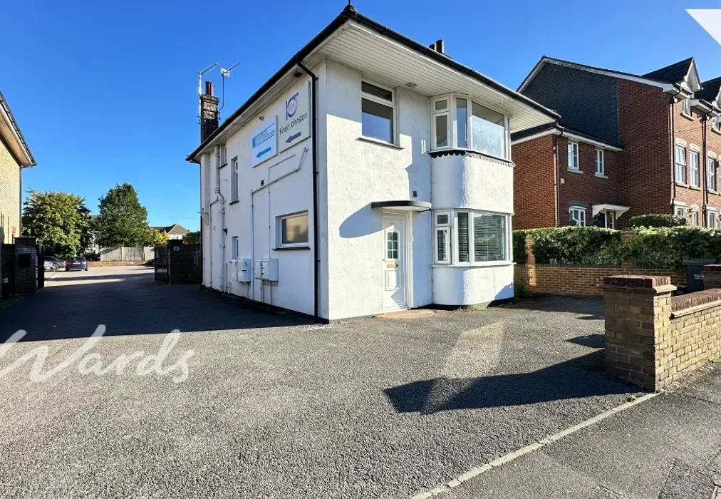 Front - New Hythe Lane Larkfield ME20 - Wards of Kent