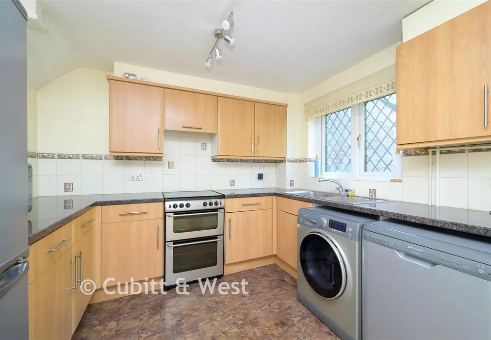 Kitchen/Diner - Fleetwood Close, Tadworth, Surrey - Wards of Kent