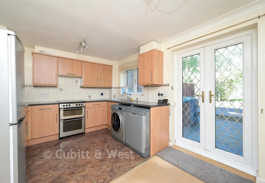 Kitchen/Diner - Fleetwood Close, Tadworth, Surrey - Wards of Kent