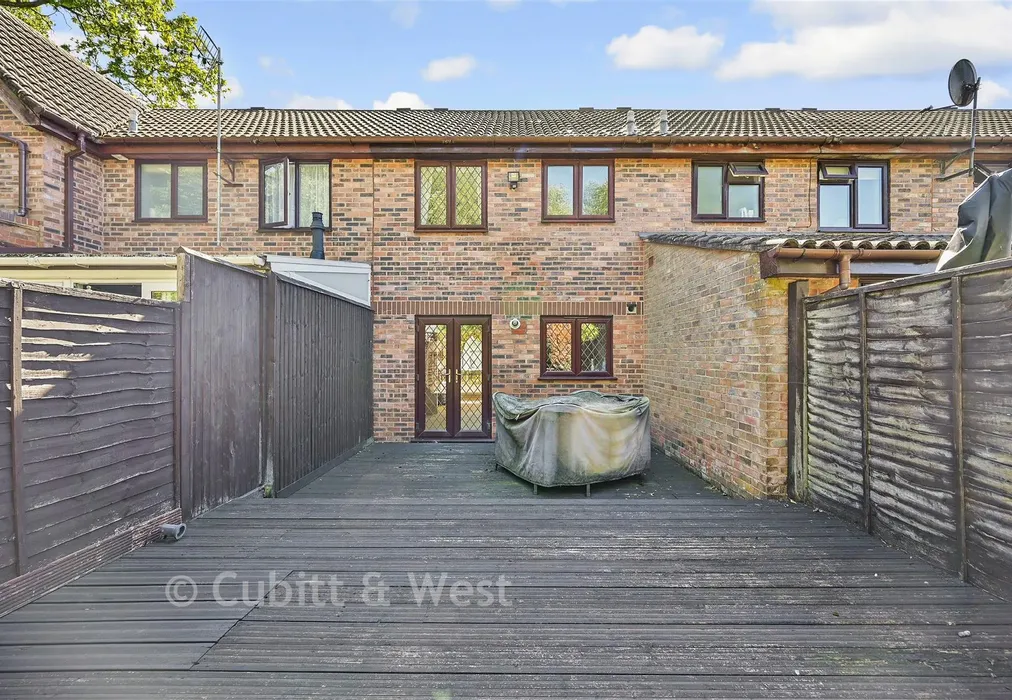 Rear Elevation - Fleetwood Close, Tadworth, Surrey - Wards of Kent