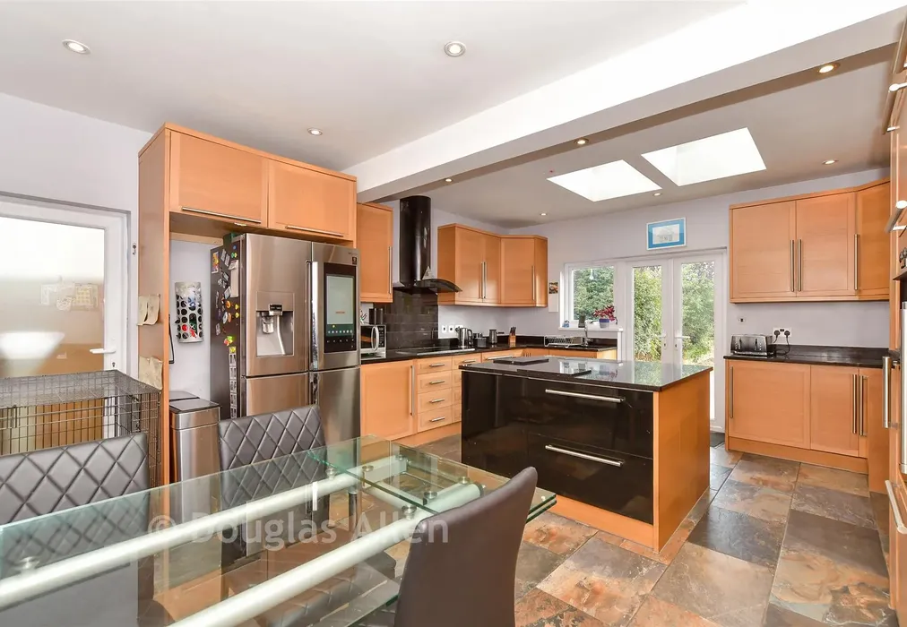 Kitchen/Breakfast Room - Havering Drive, Romford, Essex - Wards of Kent