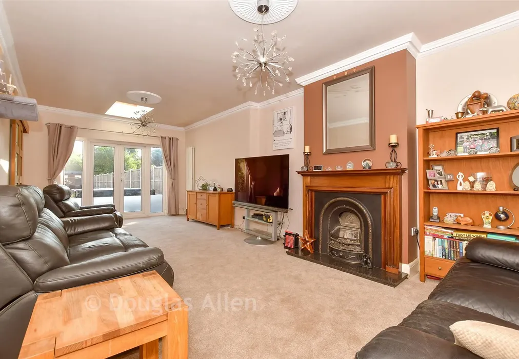 Family Room - Havering Drive, Romford, Essex - Wards of Kent
