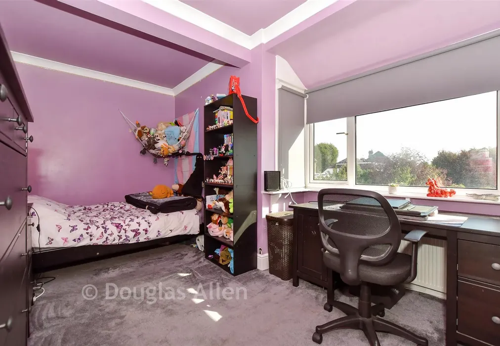Bedroom 4 - Havering Drive, Romford, Essex - Wards of Kent