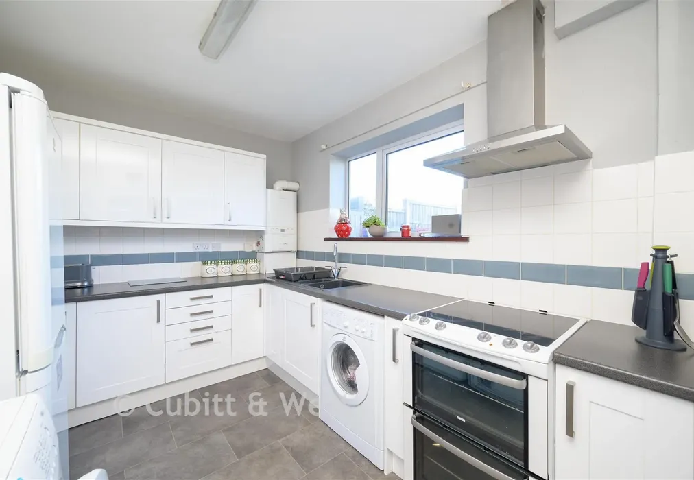 Kitchen/Breakfast Room - Huddleston Crescent, Merstham, Surrey - Wards of Kent
