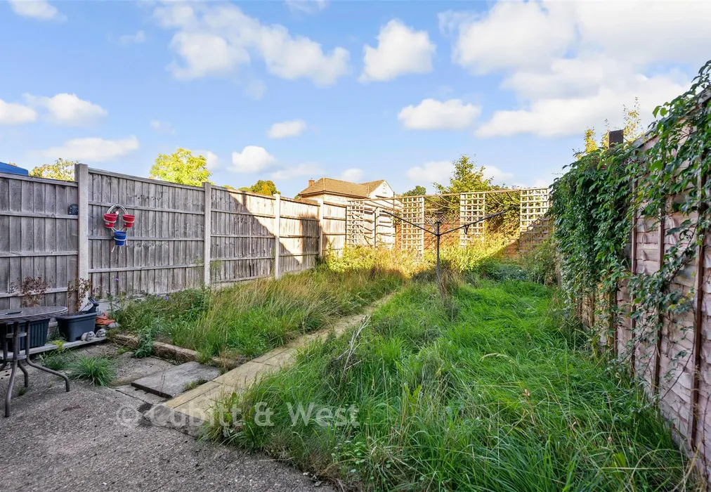 Rear Garden - Huddleston Crescent, Merstham, Surrey - Wards of Kent