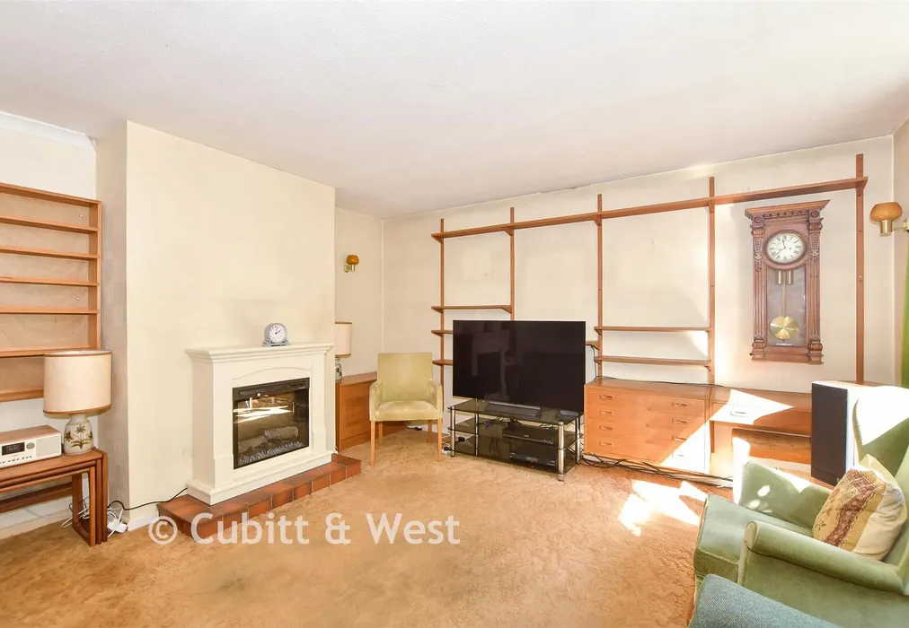 Lounge - Barnfield, Crowborough, East Sussex - Wards of Kent