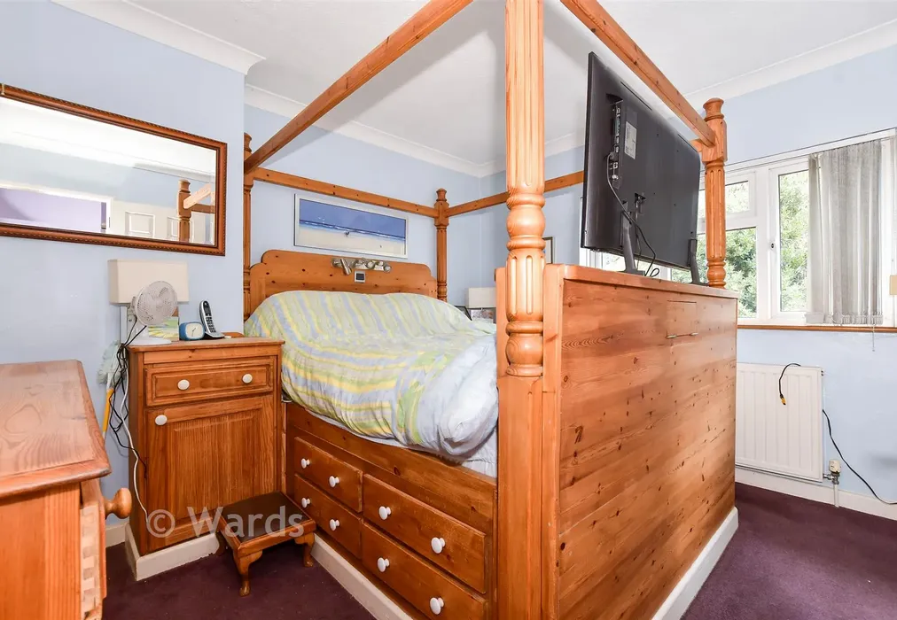 Kitchen - Covey Hall Road, Snodland, Kent - Wards of Kent
