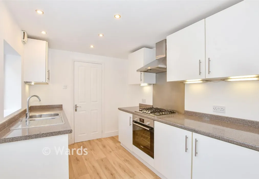 Kitchen - Lavender Hill, Tonbridge, Kent - Wards of Kent