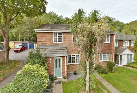 Meadowdown Close, Hempstead, Gillingham, Kent - Wards of Kent