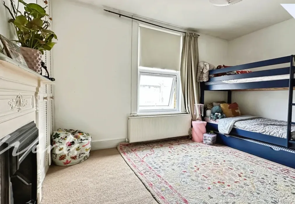 Bedroom 1 - John Street Maidstone ME14 - Wards of Kent