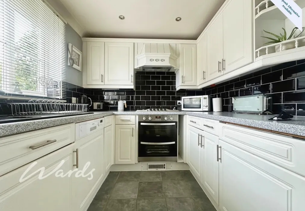 Kitchen - Gascoyne Close Bearsted ME15 - Wards of Kent