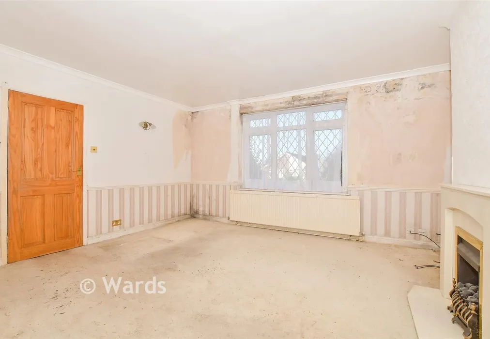Lounge/Diner - Courtlands, Teston, Maidstone, Kent - Wards of Kent