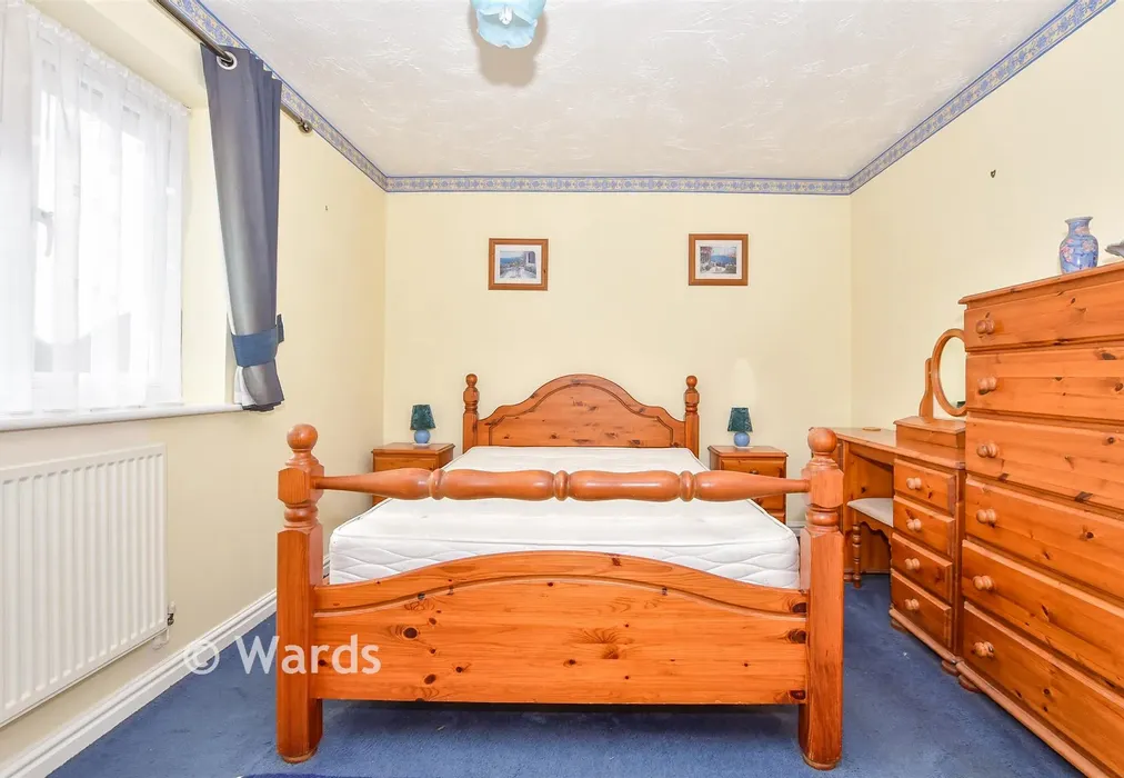 Bedroom 1 - Sunburst Close, Marden, Kent - Wards of Kent