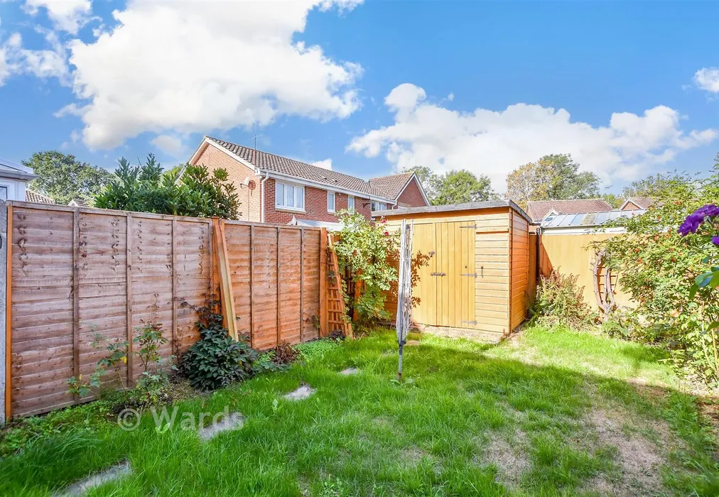 Rear Garden - Sunburst Close, Marden, Kent - Wards of Kent