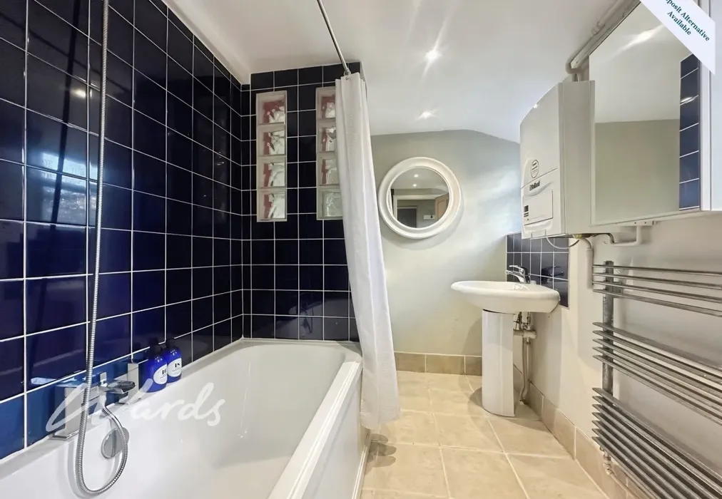 Bathroom - Grecian Street Maidstone ME14 - Wards of Kent