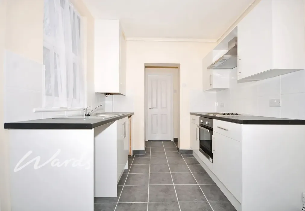 Kitchen - Campbell Road Maidstone ME15 - Wards of Kent