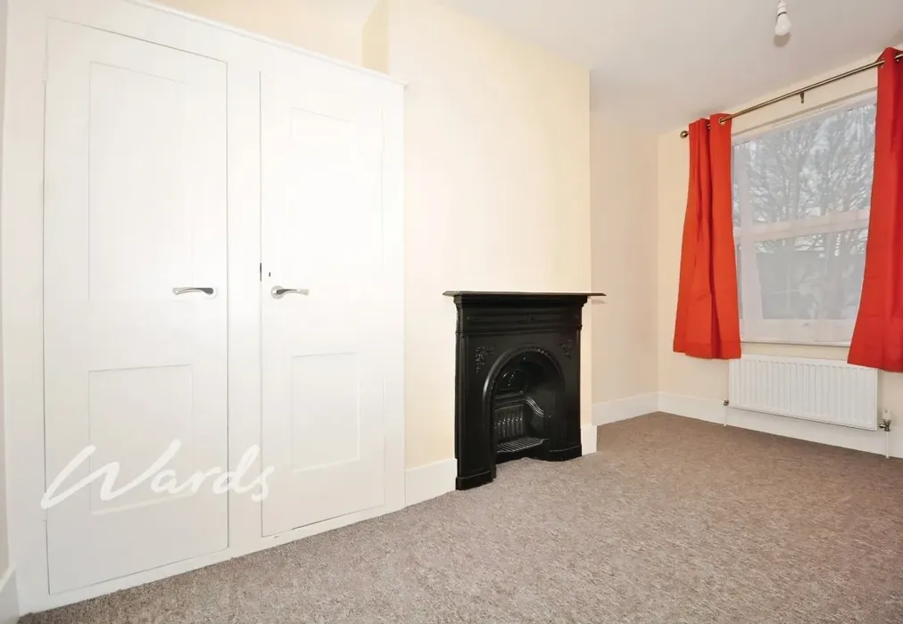 Bedroom - Campbell Road Maidstone ME15 - Wards of Kent