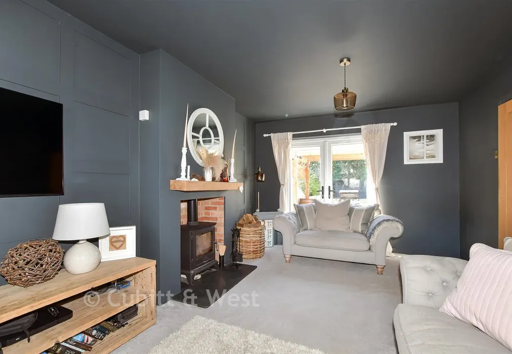 Lounge, - East Grinstead Road, North Chailey, Lewes, East Sussex - Wards of Kent