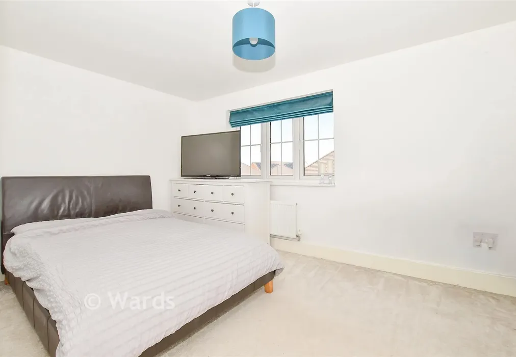Bedroom 2 - Maddocks Close, Paddock Wood, Tonbridge, Kent - Wards of Kent