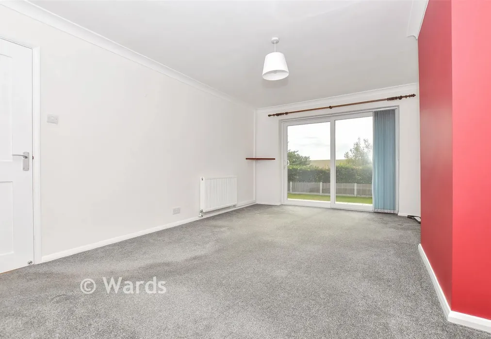 Lounge - Palm Tree Close, Eythorne, Dover, Kent - Wards of Kent