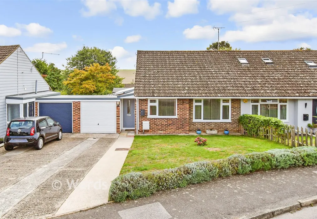 External Front Web..... - Palm Tree Close, Eythorne, Dover, Kent - Wards of Kent