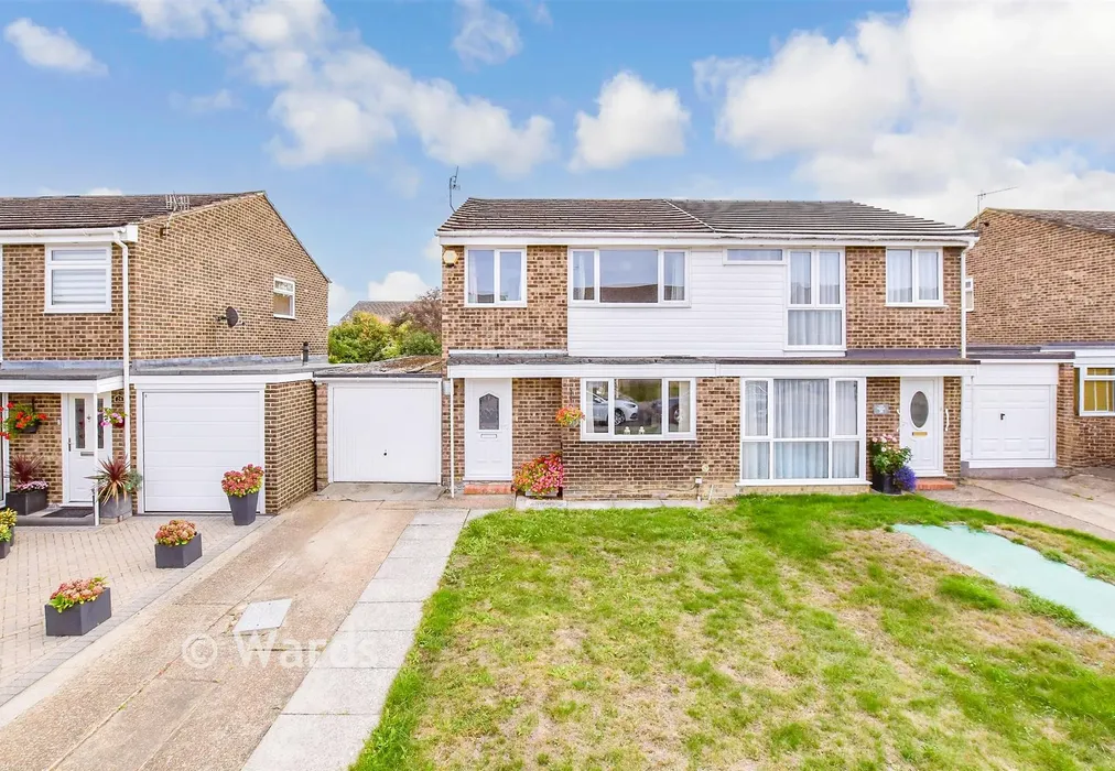 External (Web) - Cobbs Close, Paddock Wood, Tonbridge, Kent - Wards of Kent