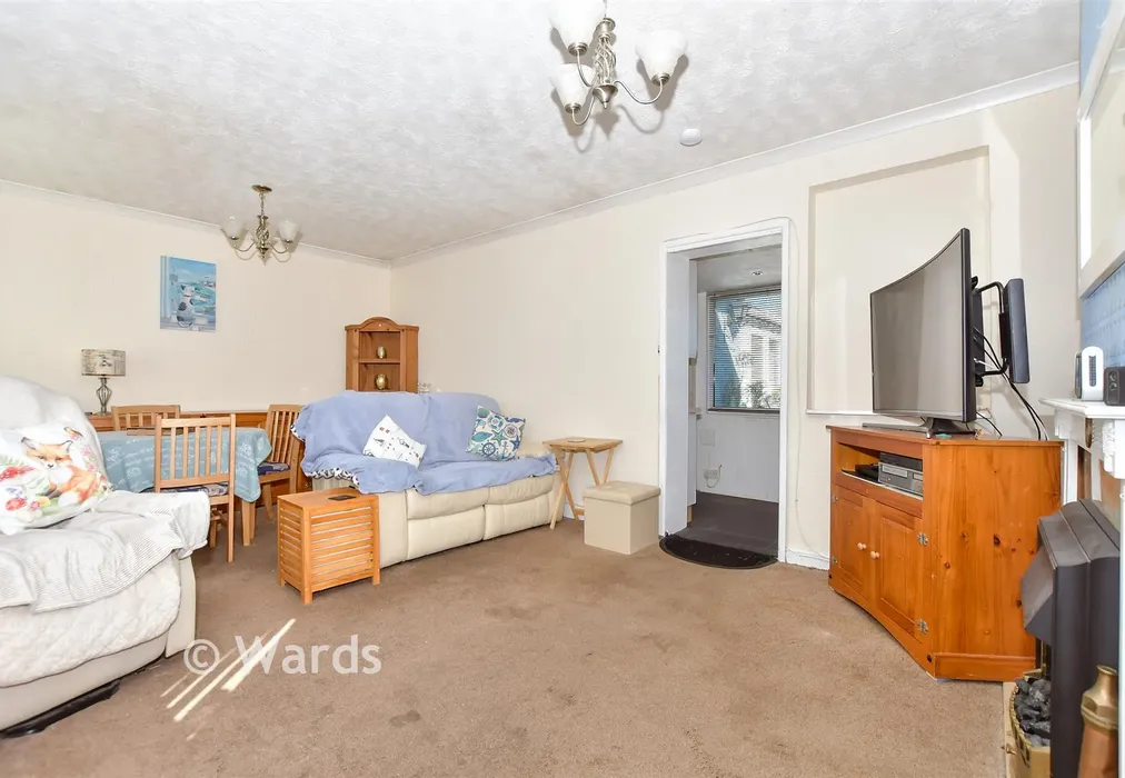 Lounge - Dunes Road, Greatstone, Kent - Wards of Kent