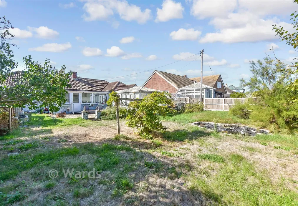 Rear Garden - Dunes Road, Greatstone, Kent - Wards of Kent