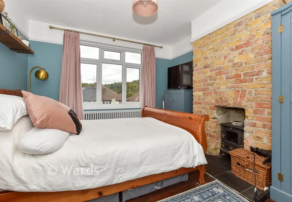 Bedroom 2 - Lewisham Road, Dover, Kent - Wards of Kent